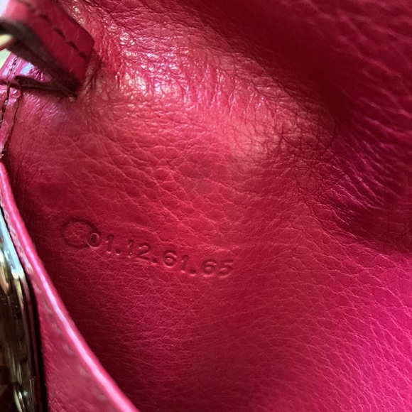 Chloe 6 key/card holder w signature mini padlock - Picture 8 of 17